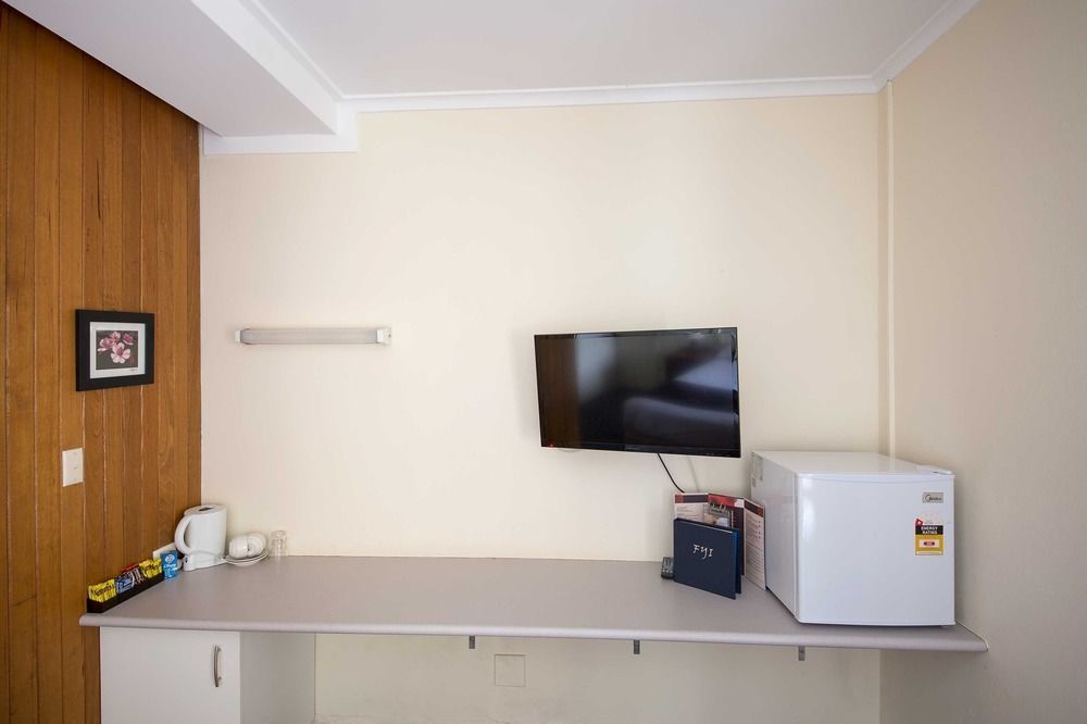 Boomerang Hotel Lavington Εξωτερικό φωτογραφία